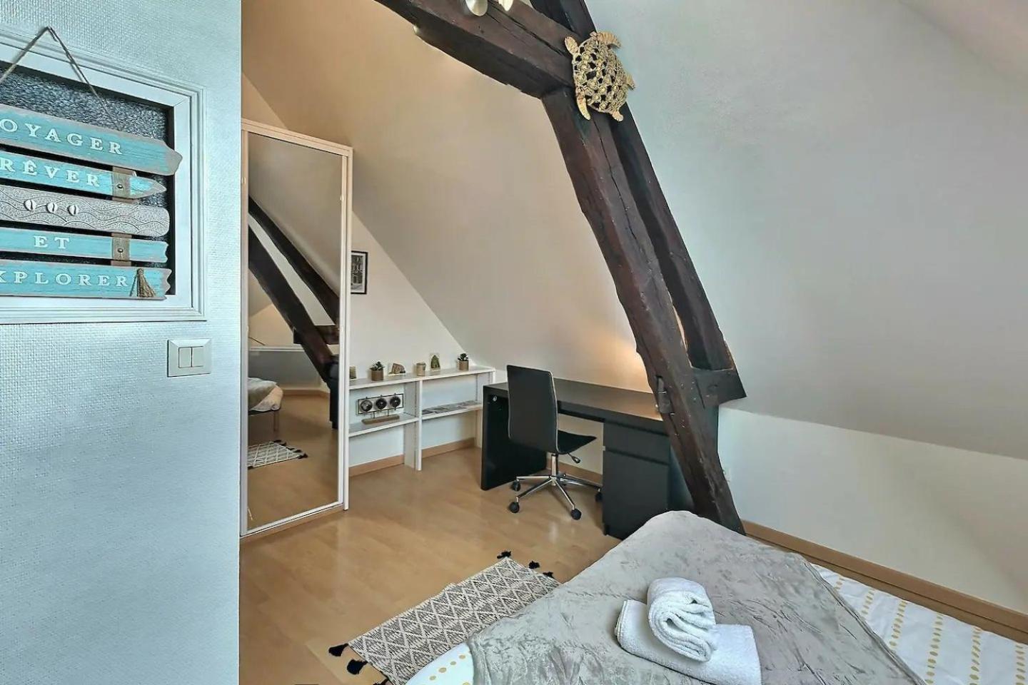 Le Travel - Appartement Equipe Proche Centre Et Yschools Troyes Ngoại thất bức ảnh